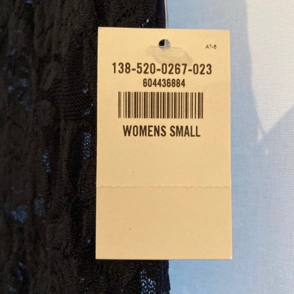 NWT Abercrombie & Fitch Mia Floral Lace Stretch Navy Tank Women's S - Picture 8 of 8